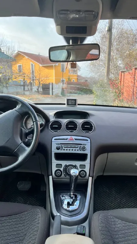 Продам peugeot 308,год 2008, двигатель 1.6, пробег 177 тыс. Км, коробка автомат, электрозеркала, подогревы сидений, климат контроль, ходовые огни, панорамная крыша, двигатель после ремонта, лобовое под замену, машина на ходу, но надо заниматься. Цена 400 000 рублей. Находится в мариуполе, осмотр парк веселка.
Телефон +79496194080
📲 Tg: @denis_mpl
📞 Звоните: +7(949)6194080 - фотография - 6