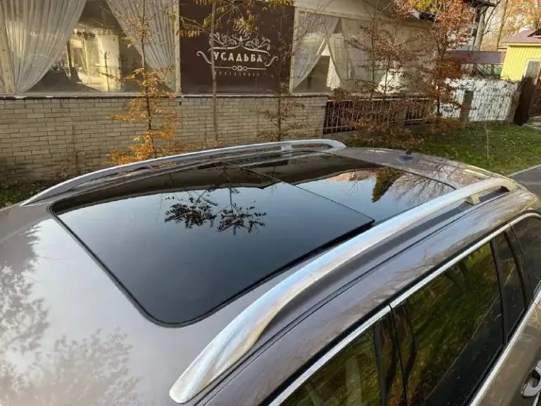 🚘 Марка / модель: skoda superb lаurin&klement 📮 город:донецк 📅 год выпуска:2012 💶 цена:1.150.000р 📊 пробег:200.000км ⛽ двигатель (тип, объем, ):бензин,2.0 🔧 тип кпп:автомат 📝 описание: в продаже очень редкий и отличный автомобиль, акпп мокрая dq250 и мотор ccza 2.0. Максимальная комплектация lаurin&klement в ней есть все даже зонтик) вентиляция и обогрев всех сидений, музыка sound system, навигация, климат многозонный, шторки, электро багажник, адаптивная оптика, панорамная крыша, память сидений, камера заднего вида, бесключевой доступ, кнопка старт стоп и т. Д. Технически на отлично, кузов чувствует себя прекрасно, готов к любым проверкам на вашем сто. Машина дарит много положительных эмоций, двигатель, коробка обслужены салон в отличном состоянии комплектация laurin&klement эксплуатация автомобиля с 2013г, только лишь в одной семье, птс оригинал, два ключа. Отличный автомобиль за свои деньги ☎ контактный телефон:+79495505985телеграм)
📞 Звоните: +7(949)5505985 - фотография - 4