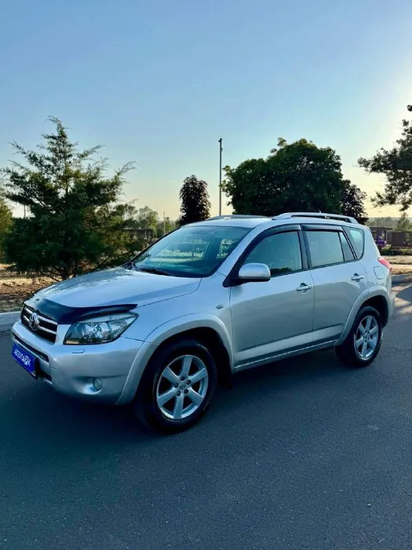 🚘 Toyota rav4
💰Цена: 900 000р
🏢Город: мариуполь
📅Год выпуска: 2007
🗒️Пробег: 242 000 км.
⚙️Двигатель: 2.4
⛽Топливо: бензин
⚙️Кпп: автомат
📞 Телефон:
+7-949-727-41-51
+7-949-551-91-52
+7-989-263-55-56
💾 Описание:
Toyota rav4 (xa30). .. Гендарный внедорожник, который не теряет актуальности.
🇯🇵 Японская сборка
✅ Техническая часть на 5.
✅ Полный привод 4x4.
✅ Двигатель 2.4
✅ Кузов без дтп и без коррозии
✅ Максимальная комплектация:
- Двух зонный климат контроль
- Фирменное расширение
- Полный электропакет
- Бортовой компьютер
- Кожаный мультируль
- Кожаный салон
- Круиз контроль
- Электропривод сидений
- Новый фаркоп
Улица шевченко 2️⃣6️⃣9️⃣ - фотография - 3