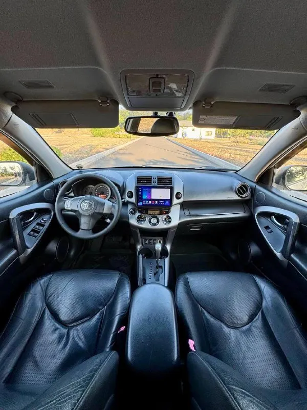 🚘 Toyota rav4
💰Цена: 900 000р
🏢Город: мариуполь
📅Год выпуска: 2007
🗒️Пробег: 242 000 км.
⚙️Двигатель: 2.4
⛽Топливо: бензин
⚙️Кпп: автомат
📞 Телефон:
+7-949-727-41-51
+7-949-551-91-52
+7-989-263-55-56
💾 Описание:
Toyota rav4 (xa30). .. Гендарный внедорожник, который не теряет актуальности.
🇯🇵 Японская сборка
✅ Техническая часть на 5.
✅ Полный привод 4x4.
✅ Двигатель 2.4
✅ Кузов без дтп и без коррозии
✅ Максимальная комплектация:
- Двух зонный климат контроль
- Фирменное расширение
- Полный электропакет
- Бортовой компьютер
- Кожаный мультируль
- Кожаный салон
- Круиз контроль
- Электропривод сидений
- Новый фаркоп
Улица шевченко 2️⃣6️⃣9️⃣ - фотография - 8