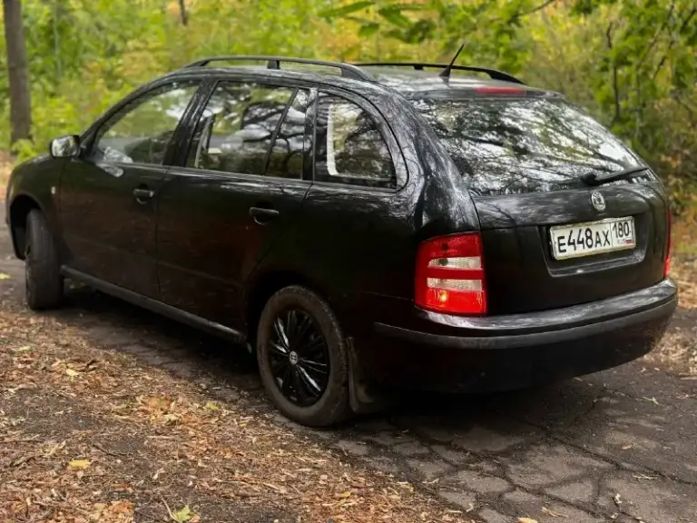 ❗️❗️Цена 450.000 торг продам автомобиль skoda fabia 2004 года пробег 198.000 двигатель 1.4 шепчет, не дымит и не троит, обслужен полностью (свечи новые, масло новое, капиталка делалась 35.000км назад) коробка не хрустит не выбивает, сцепление новое. По комплектации: кондиционер рабочий (заправлен), печка греет, новый аккум,2 комплекта колес зима+лето на штампах, хороший свет. Стекла все родные, машина в дтп не была. Полное переоформление без штрафов и запретов осмотр: г. Макеевка телефон для связи: +79494860649
📞 Звоните: +7(949)4860649 - фотография - 5