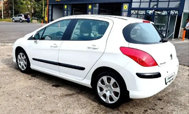 Продам peugeot 308 2010 года выпуска, 1.6 автомат.
Автомобиль в отличном состоянии, работает каждая кнопка. По двигателю, коробке, ходовой части вопросов нет.
Климат контроль, подогрев сидений.
Из минусов трещина на лобовом стекле, не меняли в связи с тем что все стекла родные.
Цена 500 тыс.
+79493004173
📲 Tg: роман
📞 Звоните: +7(949)3004173 - фотография - 2