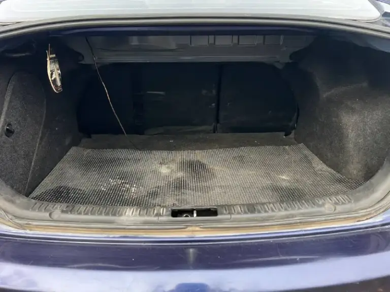 Продам
Mazda 3
1.6 Газ/бензин
Мкпп
2006 Г. В.
290.000 Родного пробега
Не гнилая, без рыжиков
Хорошее состояние салона + установлены дорогие чехлы
Хорошая музыка
Передачи включаются идеально, двигатель работает хорошо
Ходовая не гремит и не стучит
Хорошая зимняя резина
Полное переоформление
380.000₽
Донецк
+79493170855 - фотография - 6