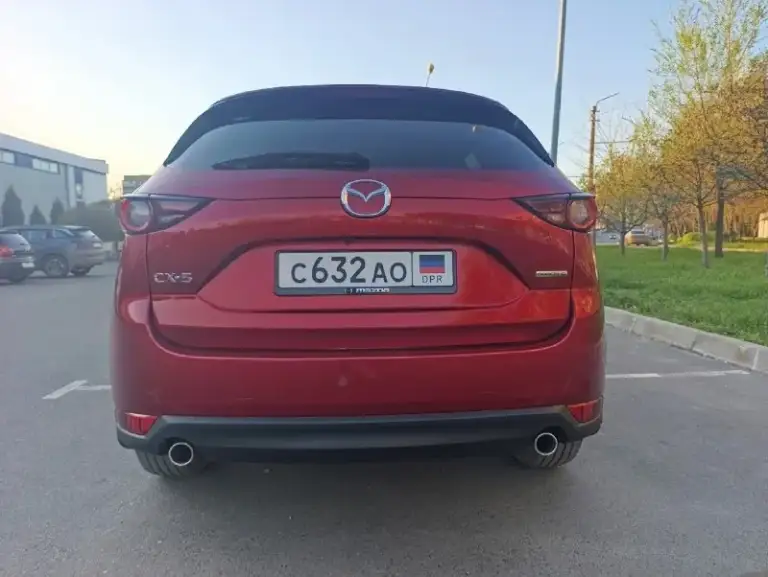 Продам свою любимую машинку mazda cx5 2021 года, двс 2.5 skyactive (194л. С), 6стп акпп, покупали на пробеге 6000км, сейчас пробег составляет 43000км. Состояние отличное, новая машина. Все функции перечислять думаю нет смысла, их очень много, из основного: удержание в полосе сама останавливается в случае препятствия бесключевой доступ кнопка start/stop 2х зонный климат контроль салон кожа с алькантарой адаптивный круиз контроль два комплекта шин, ( лето pirelli, зима bridgestone) состояние новых. На любые ваши вопросы отвечу с удовольствием. Цена 3 🍋торг донецк +79493005581
📞 Звоните: +7(949)3005581 - фотография - 5