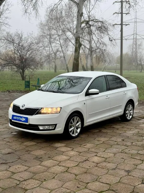 🚙 Skoda rapid

💰Цена: 950 000р
🏢Город: мариуполь
📅Год выпуска: 2016
🧾Пробег: 136 750 км.
⚙️Двигатель: 1.6
⛽Топливо: бензин
⚙️Кпп: механика

📞 Телефон:

+7-949-727-41-51
+7-989-263-55-56
+7-949-551-91-52

💾 Описание:

Всеми любимый, проверенный временем - ш. .. E="background-image:url('//telegram. Org/img/emoji/40/e29c85.png')">✅ лифтбэк - огромный багажник.
✅ Надежный двигатель.
✅ Маленький расход топлива.
✅ Подтвержденный пробег.
✅ Южная эксплуатация.

❄️ Кондиционер (работает отлично), кожаный мульти-руль, электропакет, abs, airbag, птф, усилитель руля, центральный замок, штатная магнитола с bluetooth, подогрев сидений, оригинальные литые диски 16-го радиуса, подлокотник, бортовой компьютер.

Улица шевченко 2️⃣6️⃣9️⃣

🏦 Возможна продажа в кредит по двум документам. - фотография - 1