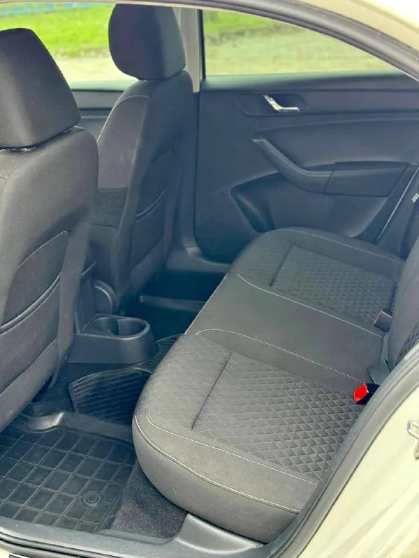 🚙 Skoda rapid

💰Цена: 950 000р
🏢Город: мариуполь
📅Год выпуска: 2016
🧾Пробег: 136 750 км.
⚙️Двигатель: 1.6
⛽Топливо: бензин
⚙️Кпп: механика

📞 Телефон:

+7-949-727-41-51
+7-989-263-55-56
+7-949-551-91-52

💾 Описание:

Всеми любимый, проверенный временем - ш. .. E="background-image:url('//telegram. Org/img/emoji/40/e29c85.png')">✅ лифтбэк - огромный багажник.
✅ Надежный двигатель.
✅ Маленький расход топлива.
✅ Подтвержденный пробег.
✅ Южная эксплуатация.

❄️ Кондиционер (работает отлично), кожаный мульти-руль, электропакет, abs, airbag, птф, усилитель руля, центральный замок, штатная магнитола с bluetooth, подогрев сидений, оригинальные литые диски 16-го радиуса, подлокотник, бортовой компьютер.

Улица шевченко 2️⃣6️⃣9️⃣

🏦 Возможна продажа в кредит по двум документам. - фотография - 9