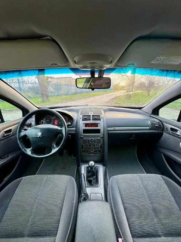 🦁 Peugeot 406

💰Цена: 430 000р
🏢Город: мариуполь
📅Год выпуска: 2008
🧾Пробег: 287 222км.
⚙️Двигатель: 1.6
⛽Топливо: бензин
⚙️Кпп: механика

📞 Телефон:

+7-949-727-41-51
+7-949-551-91-52
+7-989-263-55-56

💾 Описание:

👌 Городской седан идеально подойдёт на каждый день начинающему водителю. Надежный двигатель без расхода масла в паре с классической механикой. Кузов крепкий, не гнилой.

✅ Машина во влодении больше года. Стоит новое сцепление, комплект грм, выполнен ремонт рулевой рейки, полностью новая задняя ходовая.

✅ Кондиционер морозит шикарно, подушки безопасности, полный электропакет, гур, abs, центральный замок, подогрев сидений, оригинальные литые диски на отличной резине, птф.

Улица шевченко 2️⃣6️⃣9️⃣ - фотография - 8