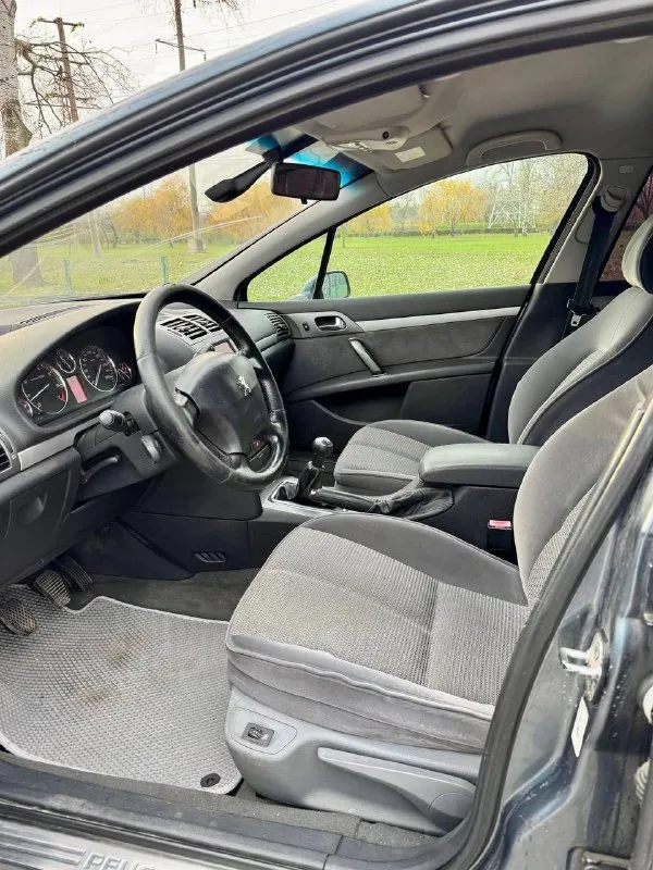 🦁 Peugeot 406

💰Цена: 430 000р
🏢Город: мариуполь
📅Год выпуска: 2008
🧾Пробег: 287 222км.
⚙️Двигатель: 1.6
⛽Топливо: бензин
⚙️Кпп: механика

📞 Телефон:

+7-949-727-41-51
+7-949-551-91-52
+7-989-263-55-56

💾 Описание:

👌 Городской седан идеально подойдёт на каждый день начинающему водителю. Надежный двигатель без расхода масла в паре с классической механикой. Кузов крепкий, не гнилой.

✅ Машина во влодении больше года. Стоит новое сцепление, комплект грм, выполнен ремонт рулевой рейки, полностью новая задняя ходовая.

✅ Кондиционер морозит шикарно, подушки безопасности, полный электропакет, гур, abs, центральный замок, подогрев сидений, оригинальные литые диски на отличной резине, птф.

Улица шевченко 2️⃣6️⃣9️⃣ - фотография - 9