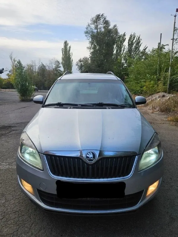 Продам- skoda roomster
Год- 2013
Пробег-193тыс. Км.
Мотор-1.4 бензин
Коробка -механика 5 ст.
Осмотр-г. Макеевка
Цена-700.000тыс. Руб. Торг.
Возможен обмен.
Все вопросы по телефону:
+79493117995 - фотография - 3