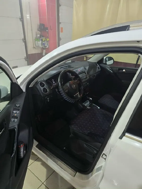 Срочно продам volkswagen тигуан 2010 года. Собственник, переоформление любое. Мотор 2.0 коробка автомат пробег 177 полный привод два ключа два комплекта резины (зима, лето) сервисная книжка авто полностью обслужено: двигатель, коробка работает на отлично. Есть маленькие нюансы по кузову. Цена 850000руб. Хороший торг у капота. +79495968299 сергей, +79495968297 ирина.
📞 Звоните: +7(949)5968299 - фотография - 7