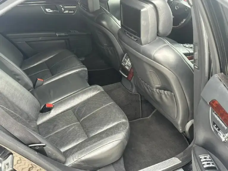 Mercedes benz 221 s class
Объем 5,5
Акпп
Год 2007
Техника двигатель один из самых удачных на этих моделях работает идеально,
Коробка контрактная с небольшим пробегом, ходовая часть в порядке, доводчики (присоски) дверей панорама
Контурная подсветка мониторы для задних пассажиров регулировка задних сидений лонг amg обвес.
Цена 980т, руб срочно
Г, мариуполь.
Тел: +79097696005
Звонки есть telegram bot sap. - фотография - 8