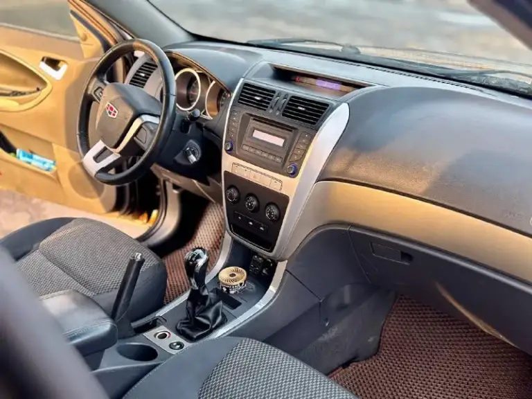 Продам geely emgrand x7 2015г
101 Тыс. Родного пробега
2.0 Мкпп (японский мотор)
Без дтп
Просторный, высокий и не прихотливый в обслуживании автомобиль
Техническая часть в отличном состоянии, мотор, трансмиссия и ходовая вложений никаких не требует!
Кузов в отличном состоянии, в очень красивом темно-коричневом цвете! Без гнили и ржавчины!
В хорошей комплектации:
- Кожаный мульти-руль
- Датчик света
- Полный электропакет
- Даводчики стекл
- Подогревы
- Задний ряд селений с регулировками спинки и седла
- Линзованная оптика + led туманки
И тд.
Юридически автомобиль полностью чистый! Любые проверки и переоформления!
Цена - 760.000 рублей торг
По всем вопросам отвечу по телефону или в сообщений
Tg; wa
+79591014477
📞 Звоните: +7(959)1014477 - фотография - 8