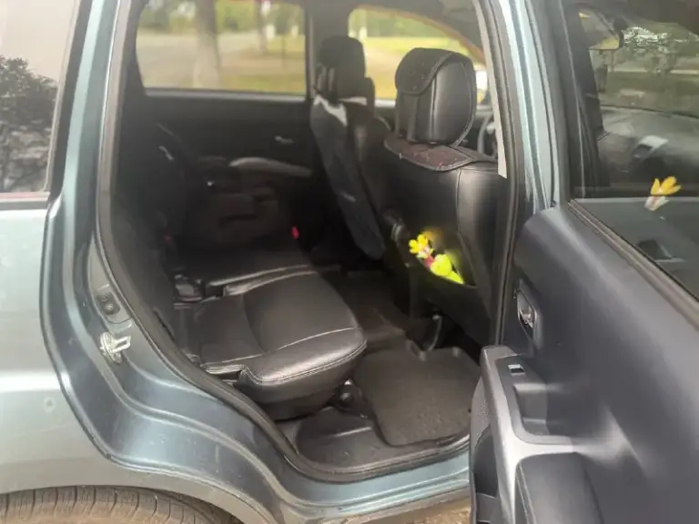 ❗️ Mitsubishi outlander xl 3,0 v6 2007 год. ❗️объём 3 литра, бензин, 220 л. С. ❗️4х4, полный привод/блокировка ❗️акпп, обычный автомат, не вариатор! ❗️пробег: 195.000 км. , оригинал. ❗️комплектация: кожаный салон, климат контроль, регулировка руля, эл. Регулировка зеркал со складыванием, подогрев передних сидений, электропривод водительского сиденья, два ключа, птс оригинал (владелец). ❗️машина обслужена. 💰 цена 1,150,000 рублей (торг). 🤫возможен обмен, в приоритете универсал / лифтбек 🏙енакиево ☎ +79493547127
📞 Звоните: +7(949)3547127 - фотография - 7