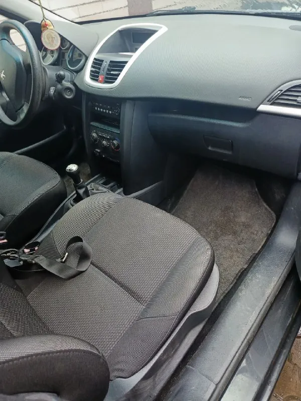 Peugeot 207 универсал
Двигатель 1.4 2010 год
Пробег 250000
К машине нет притензий, кондиционер и ручник рабочий
После прилёта трещина на понораме, не течёт
Зарегистрированный газ, машина местная
Цена 300 тр. Небольшой торг
Номер +79493626773 николай - фотография - 7