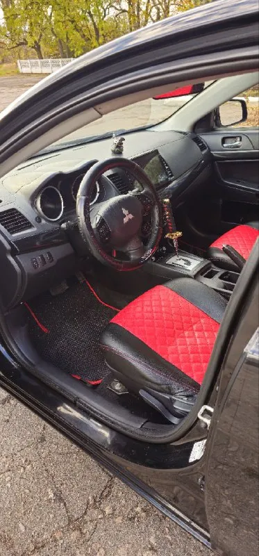 Mitsubishi lancer х 😎
Пробег 159000km🛞
Год выпуска 2012
Объем двигателя 1,8 16 клоп 147 л. С.
Установлены кастомные фары зад и перед с анимацией приветствия😍(родные лежат в рабочем состоянии идут в комплекте)
Сигнализация старлайн с автозапуском, два ключа🔑
Кондиционер заправлен работает исправно👍
2-Х режимный подогрев передних седений🔥
4 Электро стеклоподъемника!
Электро регулировка зеркал с подогревом!
Установлен выпускной коллектор 4,2,1 и сделан кастомный выхлоп🤤
2 Комплекта резины на дисках зима лето👍 лето на r17 rays volk😍
Сделан капитальный антикор днища!!!
Мультируль и круиз контроль!
Установлен автозвук без колхоза на место штатной акустики, 4 динамика dst усилок на них pride quattro xl, саб 12 machete с номинальной мощностью в 1200 моноблок machete 1500, две пищалки в штатных местах и питает все это андроид магнитола 10 дюймов 4/64gb🔊звук очень насыщенный и качественный🤤
Цена 1 160 000 руб.
Торг реально покупатель!
+79495106384 Сергей(если нет связи на этот же номер в тг пишите) - фотография - 3