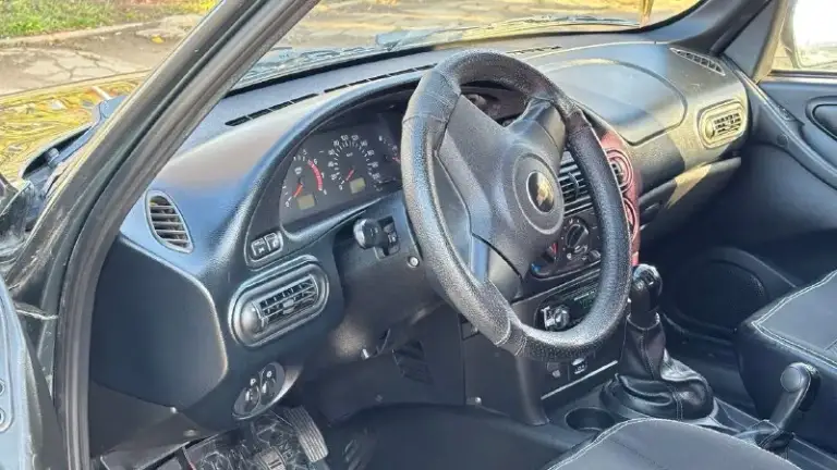 Продам внедорожник!
Chevrolet niva 2016 года,
Автомобиль в хорошем состоянии, без вложений!
Автотека зеленая✅.
Авто эксплуатировали с трепетом! Обслуживание своевременное, капот защитили от сколов, он в броне пленке!
Мотор коробка на 5/5!
Ходовая часть также на 5, без стуков! Раздатки и мосты в полнейшем порядке.
Кузов как по фото,
Без гнили, выглядит отлично!
Все герметики завод!
-Кондиционер,
-Система (abs),
-Гидроусилитель руля,
-Эл. Стеклоподъемники,
-Эл. Регулировка зеркал,
-Обычная аудио система,
-Имеются все сервизные книжки.
Салон ухоженный!
Без потертостей и порезов!
Документы кристально чистые, переоформление без проблем!
Цена 670.000т/р
Торг у авто.
Тел: +79493235386 - фотография - 5