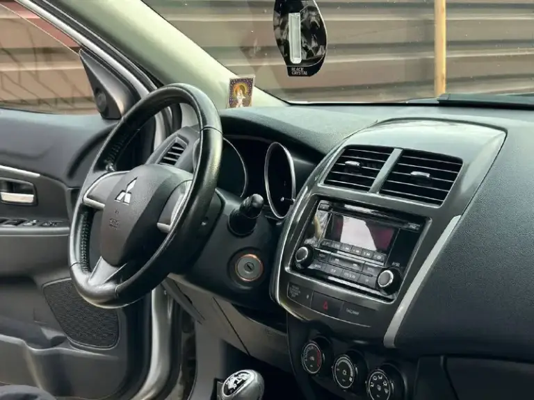 Продам mitsubishi asx рестайлинг
Год выпуска:2014
Объём двигателя:1.6.v16
Кпп механическая
Родной пробег:123.000 км
Один собственник

Автомобиль в родном окрасе!
Состояние кузова ближе к превосходному,
Рыжиков, корозии и прочих нюансов нет
Все технические обслуживания проводились исключительно у официального дилера, с соблюдением всех сроков. Авто в отличном состоянии как технически, так и визуально.
Заводское остекление.

Хранение в гараже, бережная эксплуатация одним владельцем – за автомобилем всегда тщательно ухаживали. Он не видел соли и других агрессивных реагентов в связи с такой эксплуатации автомобиль сохранился в первозданном виде

Комплектация:
Бортовой компьютер,
Подогрев сидений,4 стеклоподъемника, подогрев руля, кондиционер, электро зеркала, противотуманные фары, подогрев стекл, abs esp, aux bluetooth, полный комплект ключей и много чего прочего для комфортного вождения
По документам любой вид оформления,
Автотека ✅

Цена:1.120.000

Г. Донецк

Номер телефона:
+7949-487-35-71 - фотография - 5