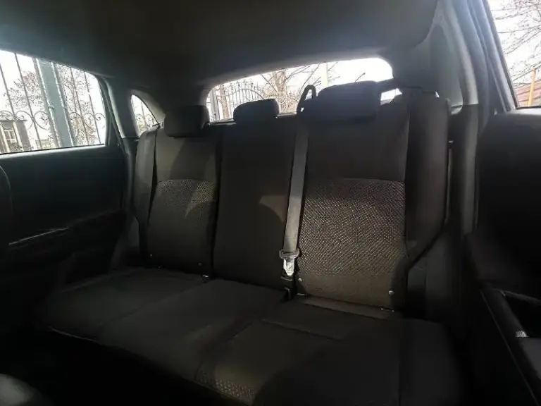 Продам mitsubishi asx рестайлинг
Год выпуска:2014
Объём двигателя:1.6.v16
Кпп механическая
Родной пробег:123.000 км
Один собственник

Автомобиль в родном окрасе!
Состояние кузова ближе к превосходному,
Рыжиков, корозии и прочих нюансов нет
Все технические обслуживания проводились исключительно у официального дилера, с соблюдением всех сроков. Авто в отличном состоянии как технически, так и визуально.
Заводское остекление.

Хранение в гараже, бережная эксплуатация одним владельцем – за автомобилем всегда тщательно ухаживали. Он не видел соли и других агрессивных реагентов в связи с такой эксплуатации автомобиль сохранился в первозданном виде

Комплектация:
Бортовой компьютер,
Подогрев сидений,4 стеклоподъемника, подогрев руля, кондиционер, электро зеркала, противотуманные фары, подогрев стекл, abs esp, aux bluetooth, полный комплект ключей и много чего прочего для комфортного вождения
По документам любой вид оформления,
Автотека ✅

Цена:1.120.000

Г. Донецк

Номер телефона:
+7949-487-35-71 - фотография - 6