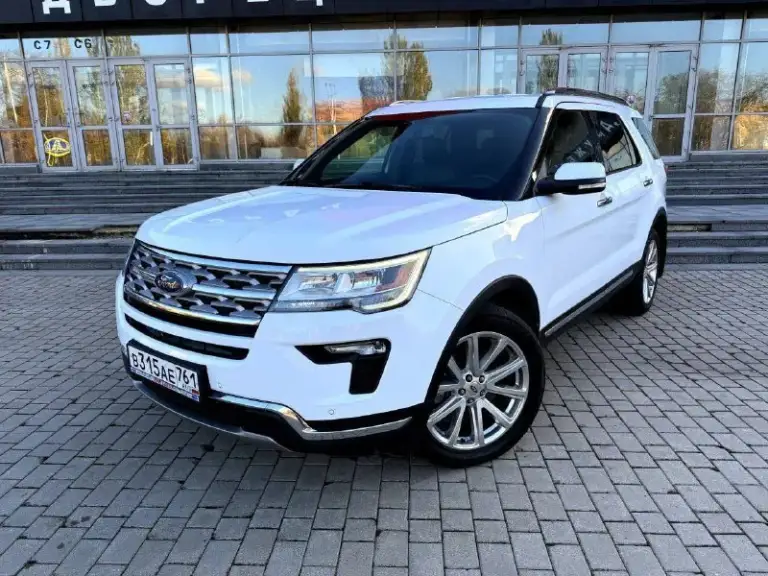 Ford explorer 3.5 awd,   дилерский, 7 мест, 2019 года, в идеальном состоянии !!!
Птс оригинал, 1 хозяин✅
Оригинальный пробег 115000 км.
Вся в родной краске
Внешний вид просто 🔥🔥🔥
Технически в отличном состоянии, после большого то с заменой комплекта грм.
Хорошая кoмплектация! 3-x зoнный климат-кoнтpоль, бесключевой доступ. Датчики дождя и света. Обогрев и вентиляция передних сидений, подогрев задних сидений и руля, электропривод третьего ряда, память сидений, диски r20. Возможно оформление в кредит. Возможен обмен. Более детальная информация по телефону.
Цена - 2.850.000 р.
+79494041233 - фотография - 1