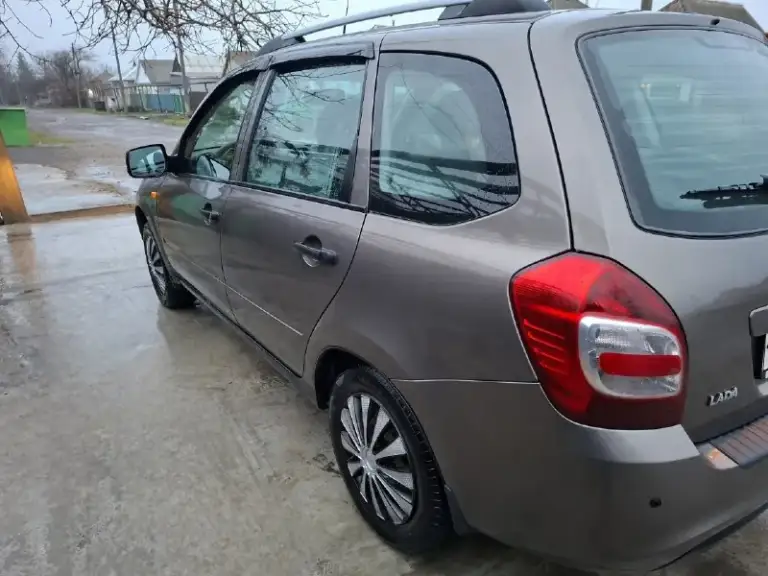 Продам калину 2. Год 2014. Состояние ближе к новому автомобилю, крашенных элементов нет естественно дтп нет.
Днище в заводском идеальном состоянии! Кузов в идеальном состоянии, в машине всё родное!
Птс оригинал 63
Имеется сервисная книжка.
Я второй хозяин
Салон на 5+
Двигатель не грамм масла не берёт от замены до замены
Ходовая отлично, ничего не гремит не стучит едет как новый автомобиль !
Коробка в идеальном состоянии
Резина отличная, кто хочет купить идеальное авто для себя то тогда добро пожаловать
Цена 520 т. Р. Торг
Тел: +79595007727
Так же на этом номере есть вацап и телеграмм

📞 Звоните: +7(959)5007727 - фотография - 2
