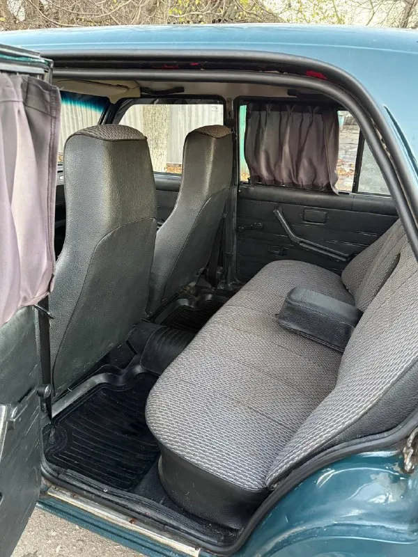 Продам ваз-2107-2005г, в мотор 1, 5 коробка передач 5 ступка ризина зима магнитола на флешке сигнализации централизация авто в нормальном рабочем состоянии по документам всё нормально спереоформлением цена 155,000тыс тел +79497008601 - фотография - 5