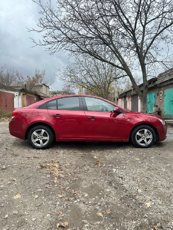 - Chevrolet cruze 1.6 2010
- 560 Т. Руб торг
- Пробег 203197
- Есть моменты по кузову и лкп (всё есть на фото)
- На ходу каждый день, без срочных вложений по технике
- Стекла родные в круг. Лобовое стекло новое. "была трещина"
- 10 Тыс. Назад поменян комплект грм с помпой, сальники распредвалов, стойки стабилизатора.
- Новые передние, задние стойки, сайлентблоки рычагов, тросы ручника, уже на зимней резине.
- Android магнитола, камера заднего вида, wi-fi, bluetooth, aux, 2 слота под сим-карты, навигация.
- Доки в подрядке собственник. Владею 2 года. Переоформление в мрэо либо дкп

Торг присутствует у машины
+79495032393
Осмотр макеевка. - фотография - 3