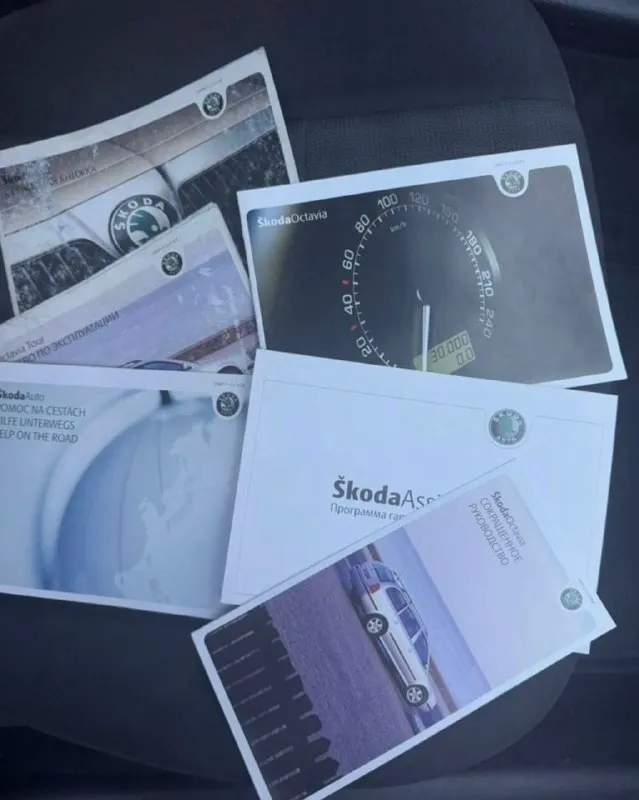 Продам skoda octavia tour 1.6
Автомобиль в отличном состоянии без дефектов (гнили, коррозии, ржавчин и тд. )
За все время эксплуатации у автомобиля 2 собственника.
Большую часть простояла в теплом гараже.
Пробег:170.000 км
Бережное использование
Автомобиль не участвовал в дорожно транспортных происшествиях (без дтп)
Днище и пороги абсолютно целое без дыр и тд.
Техническая часть:без посторонних звуков и без вложений.
Год выпуска:2007
Объем двигателя:1.6
Кпп:механика 5-ти ступка
Привод:передний
Комплектация:рабочий кондиционер, усилитель руля (гур), центральный замок, электрорегулируемые зеркала, обогрев зеркал, передние электростеклоподъёмники,
Регулировка рулевой колонки, регулировка сидений по высоте, массажные передние сидения, хорошая акустика, обогревы стекла, подушка безопасности airbag, диски радиусом 16r резина зима michelin, сервисные книги.
Стоимость:625.000₽ хороший торг строго возле автомобиля.
Контактный номер телефона:
+79494166360
+79494675503 - фотография - 8