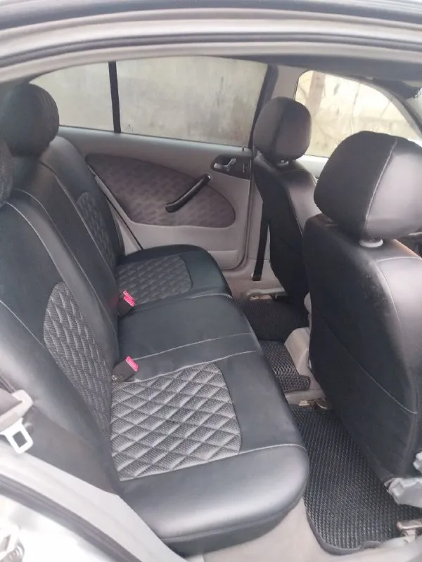 Продам skoda октавия тур,1999г. В. ,1,8 125 л. С. , автомат. Подогрев зеркал, передних сидений, кондиционер заправлен работает, авs, гур,4эсп, автозапуск, центральный замок, андроид магнитола, новая летняя резина на дисках. Машина полностью обслужена, собственник, осмотр донецк.500 р торг. +79494010397
📲 Tg: @shtykov10
📞 Звоните: +7(949)4010397 - фотография - 6