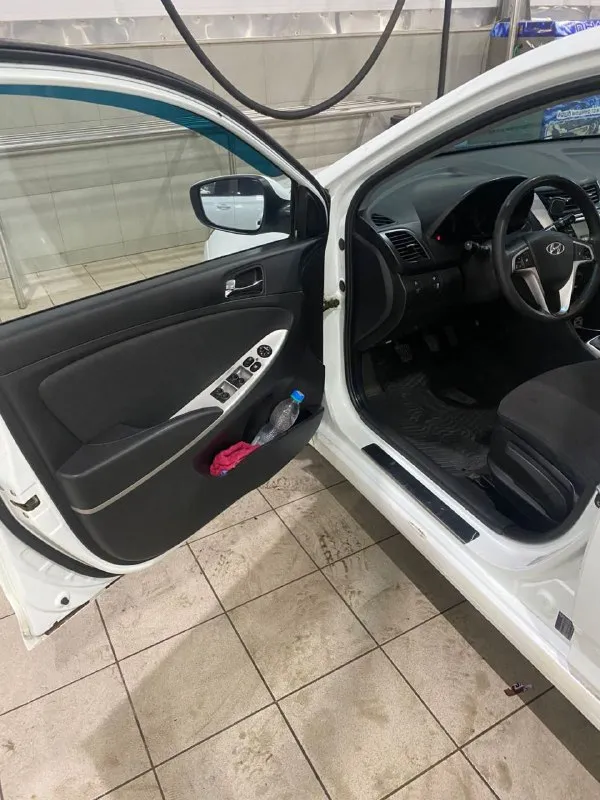Продаю срочно
Hyundai solaris
В хорошем состоянии в хорошей комплектации
Нареканий никаких нету
Двигатель работает отлично! Ходовая сделанная!
Коробка работают идеально!
Салон в хорошем состоянии.
Ценник 660 тыс рублей
Возможен обмен с вашей доплатой.
Снежное
+79494942130 - фотография - 6