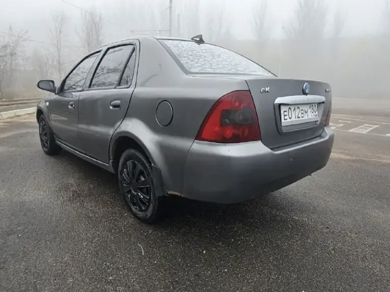 Geely ck
2012Г
1,5 Бензин мкпп
217 Т км
Авто на увереннос ходу.
Технически в хорошем состоянии.
Мотор, коробка, ходовка, электрика- все в норме.
Без дтп, в родном окрасе, стекла родные.
Передний бампер только менян.
Задние арки подгнили, но авто не гнилое, дно целое.
175Т руб
9495213411 - фотография - 5