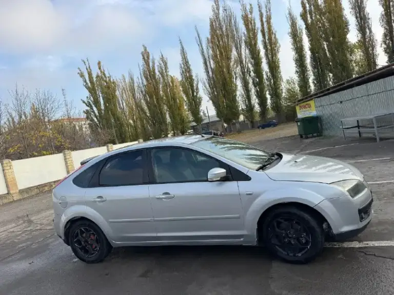 Продается ford фокус 2007 года выпуска, объем 1.8,машина в хорошем состоянии, кузов без ржавчин. Автомобиль юридически чистый без запретов, машина находится в ростовской обл, г. Цимлянск. Цена 360 тыс. На все интересующие вопросы отвечу по телефону,89515316359

📞 Звоните: +7(951)5316359 - фотография - 1