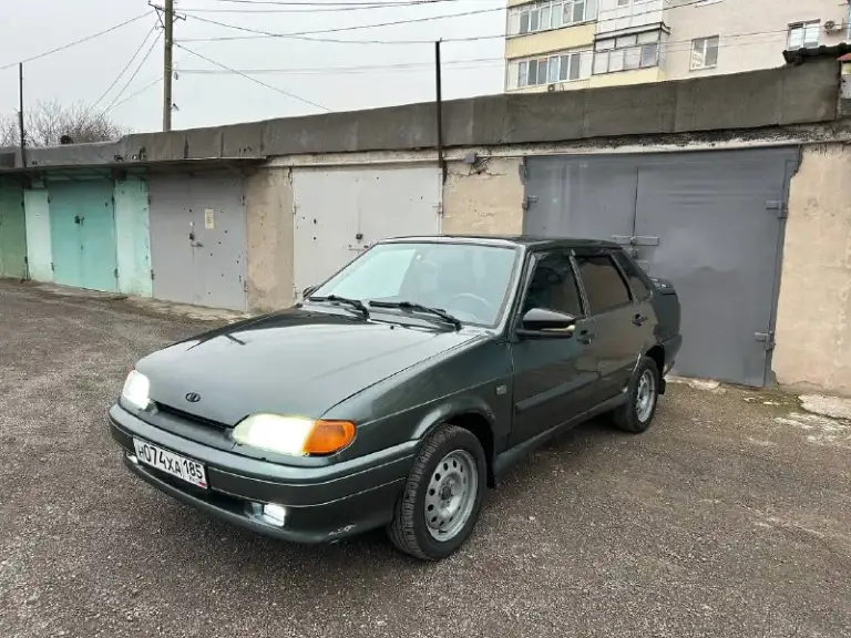 Продам свой автомобиль ваз 2115, 2011 года в отличном, состояние. Без дтп кузов весь целый дно пороги стаканы все целое заводское, в красивом цвете сочи, прошла т. О заменены масла фильтра ремень грм помпа, стойки ss20, обшимлена, без шумные замки мягинкая тихая обработана антикором, элькто стеклоподъемники подогревы сидений, музыка 355.000. Цена соответствует состояние  +79490371812 город мариуполь  всем добра ⛷ - фотография - 2
