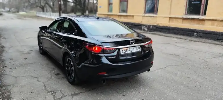 Продам mazda 6 grand touring год выпуска:2015 двигатель:2.5 бензин пробег:152000 коробка:автомат автомобиль в полной комплектации:кожаный салон с красной строчкой, электро-регулировка сидений, люк, система i-eloop(помогает снизить расход топлива на 10%), кнопка старт- стоп, мультируль, бортовой компьютер, камера заднего вида, обогрев зеркал и стекол, адаптивный свет, стоят новые bi-led линзы, датчик дождя, датчик давления шин, датчик слепых зон, удержание полосы, бесключевой доступ. Машина в хорошем состоянии, покрыта керамикой, технически полностью обслужена. 1,850🍋 +79496204279
📞 Звоните: +7(949)6204279 - фотография - 3
