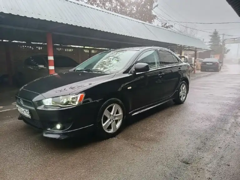 Продам mitsubishi lancer 10
Год 2008
Мотор 1.6 пробег 200 000
Коробка автомат айсин не вариатор
Владельца 3
Состояние авто идеальное мотор работает отлично не дымит не троит тянет хорошо без масла жора. Коробка переключает плавно не пинает не буксует. Ходовка взбитая без посторонних звуков. Электрика вся работает кондиционер холодит отлично в машине очень хорошая печка на зиму готова. Кузов без дтп в заводском окрасе кузов без гнили и рыжиков пороги арки в идеале в очень красивой внешке дорогие фары стоят лёд 2 этажа очень хороший свет салон ухоженный все что нужно работать в авто работает так ж второй комплект зимней резины 2 сезона проехала лето тоже в хорошем состоянии авто готова на любые поездки и проверки юридически чисто без штрафов запретов и арестов любой вид оформления кто ищет живой лансер это именно он
Цена 765 000 торг рассмотрю обмен
Телефон+79495504164 - фотография - 2
