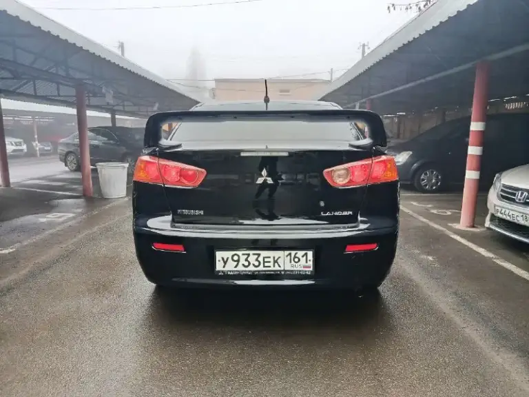 Продам mitsubishi lancer 10
Год 2008
Мотор 1.6 пробег 200 000
Коробка автомат айсин не вариатор
Владельца 3
Состояние авто идеальное мотор работает отлично не дымит не троит тянет хорошо без масла жора. Коробка переключает плавно не пинает не буксует. Ходовка взбитая без посторонних звуков. Электрика вся работает кондиционер холодит отлично в машине очень хорошая печка на зиму готова. Кузов без дтп в заводском окрасе кузов без гнили и рыжиков пороги арки в идеале в очень красивой внешке дорогие фары стоят лёд 2 этажа очень хороший свет салон ухоженный все что нужно работать в авто работает так ж второй комплект зимней резины 2 сезона проехала лето тоже в хорошем состоянии авто готова на любые поездки и проверки юридически чисто без штрафов запретов и арестов любой вид оформления кто ищет живой лансер это именно он
Цена 765 000 торг рассмотрю обмен
Телефон+79495504164 - фотография - 5