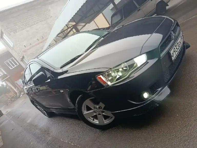Продам mitsubishi lancer 10
Год 2008
Мотор 1.6 пробег 200 000
Коробка автомат айсин не вариатор
Владельца 3
Состояние авто идеальное мотор работает отлично не дымит не троит тянет хорошо без масла жора. Коробка переключает плавно не пинает не буксует. Ходовка взбитая без посторонних звуков. Электрика вся работает кондиционер холодит отлично в машине очень хорошая печка на зиму готова. Кузов без дтп в заводском окрасе кузов без гнили и рыжиков пороги арки в идеале в очень красивой внешке дорогие фары стоят лёд 2 этажа очень хороший свет салон ухоженный все что нужно работать в авто работает так ж второй комплект зимней резины 2 сезона проехала лето тоже в хорошем состоянии авто готова на любые поездки и проверки юридически чисто без штрафов запретов и арестов любой вид оформления кто ищет живой лансер это именно он
Цена 765 000 торг рассмотрю обмен
Телефон+79495504164 - фотография - 6