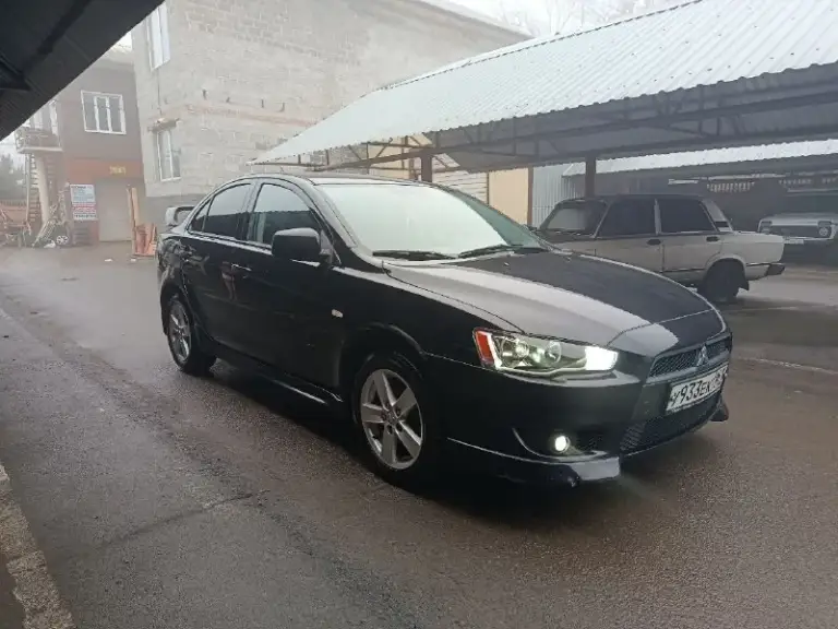 Продам mitsubishi lancer 10
Год 2008
Мотор 1.6 пробег 200 000
Коробка автомат айсин не вариатор
Владельца 3
Состояние авто идеальное мотор работает отлично не дымит не троит тянет хорошо без масла жора. Коробка переключает плавно не пинает не буксует. Ходовка взбитая без посторонних звуков. Электрика вся работает кондиционер холодит отлично в машине очень хорошая печка на зиму готова. Кузов без дтп в заводском окрасе кузов без гнили и рыжиков пороги арки в идеале в очень красивой внешке дорогие фары стоят лёд 2 этажа очень хороший свет салон ухоженный все что нужно работать в авто работает так ж второй комплект зимней резины 2 сезона проехала лето тоже в хорошем состоянии авто готова на любые поездки и проверки юридически чисто без штрафов запретов и арестов любой вид оформления кто ищет живой лансер это именно он
Цена 765 000 торг рассмотрю обмен
Телефон+79495504164 - фотография - 9
