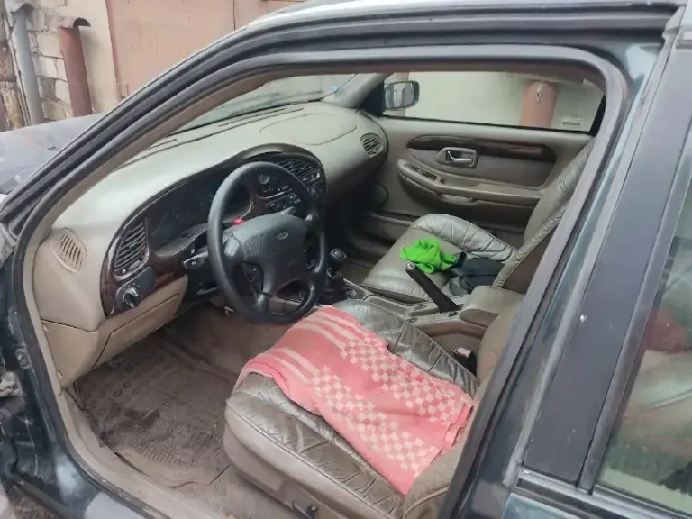 Продам ford скорпио (1997 г. ) объем мотора 2.9 бензин. (нужно выставить зажигание и он поедет в моторе стуков нет никаких лишних звуков выдео как работает мотор могу скинуть в лс ) кпп пятиступенчатая не вылетает не хрусти не гнилой кожанный салон эллектро регулеровка сидений, стеклоподёмники на все 4 двери, центральный замок, кондиционер, есть гур, и многое другое, тормоза все дисковые отличные! Ходовка перебрана всё светиться моргает машина едет очень бодро цена 130к переоформление без проблем город донецк номер для связи +79493524315 так же приветствуется обмен
📞 Звоните: +7(949)3524315 - фотография - 6
