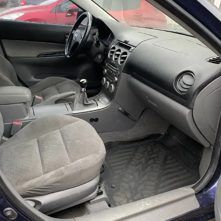 Продам mazda 6
1,8 Бензин,
Механика 5 ст.
2003 Год.
Авто в хорошем состоянии, ржавчины и гнили нет. По технической части все хорошо. Работает хорошо, масло не есть. Кондиционер, подогревы, все работает. Хорошая зимняя резина.
Цена 450 000, торг.
Документы в порядке, юридически чистая.
Машина находится в докучаевске.
+79493327991
📲 Tg: м л
📞 Звоните: +7(949)3327991 - фотография - 8