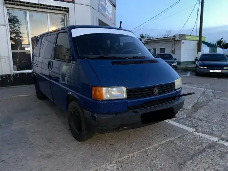 Продажа от собственника, продам грузовой фургон volkswagen т4 1991г 🚙
Объем двигателя 2.4 🔥гидроусилитель руля, авто вложений не требует двигатель в отличном состоянии 👍ходовая на отлично! По кузову не гнилая вобще вся целая, имеются не большие косячки в силу возраста, ухоженный салон стандартная музыка практически новая шипованная резина, подготовлен к зиме! Авто в мариуполе, звонить по телефону +79495565482 антон цена 495 тысяч
📞 Звоните: +7(949)5565482 - фотография - 1