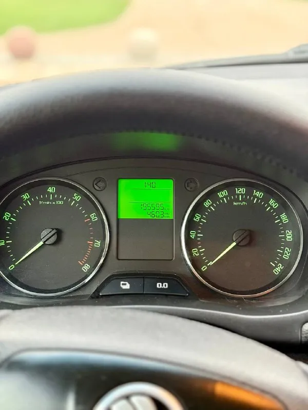 🇨🇿 Skoda fabia mkll 1,4

💰Цена: 620 000р
🏢Город: мариуполь
📅Год выпуска: 2012
🧾Пробег: 196 000км.
⚙️Двигатель: 1.4
⛽Топливо: бензин
⚙️Кпп: механика

📞 Телефон:

+7-949-727-41-51
+7-989-263-55-56
+7-949-551-91-52

💾 Описание:

Fabia идеальный выбор для тех, кто ищет надёжный и практичный автомобиль. Этот универсал отличается элегантным дизайном и просторным салоном.

✅3 Владельца, птс оригинал

✅Отличное состояние кузова, без коррозии и дефектов

✅Хорошее техническое состояние, ходовая перебрана

Комплектация 👍:
Кондиционер обслужен (холодильник шикарно), гур, abs, центральный замок, подогрев сидений, электропакет, два ключа, магнитола с bluetooth.

Улица шевченко 269 - фотография - 10