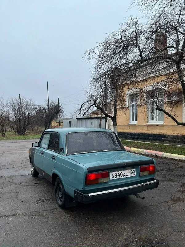 Срочно продам ваз 2107. Машина на полном ходу!! Постоянный рф, птс стс дкп. По документам кристально чистая. Мотор 1.5 бодрый, без нареканий. Коробка 5 ступенчатая, не гудит, не выбивает. Ходовка в полном порядке. Зимняя резина. Приятный салон. По электрике все исправно. Передние стеклоподъёмники, камера заднего вида, сигнализация, центральный замок!! Есть моменты по кузову, все видно на фото нужно разобраться с камерой заднего вида и сигнализаей, где то отходит контакт. Г. Макеевка. 75 000 рублей. Хороший торг! +79494014140
📞 Звоните: +7(949)4014140 - фотография - 1