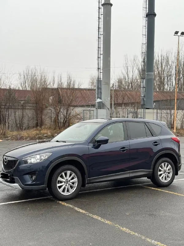 Продам mazda cx-5 skyactiv
Машина полностью в родном окрасе ❗️❗️❗️
Год выпуска-2015
Цвет автомобиля-синий
Объем двигателя-2.0(150 л. С) работает отлично, без всякой посторонних шумов. ❗️
Расход маленький, 7.5-8 л по городу !
Коробка передач-автомат (6-ступенчатый)
Переключает плавно, без пинков и толчков❗️
Пробег -189.000 тыс. Км( оригинальный пробег), подверженный автотекой, и сервисной книжкой!
2 Ключа!
Привод -передний
Комплектация:
-Кнопка старт стоп
-4 Стеклоподъемника
-Датчик света, датчик дождя
-Круиз контроль
-Подогрев передний сидений
2-Х зонный климат контроль
И т. Д
Автотека вся зеленая, по запросу скину.
2 Владельца.
Стоит на 180 регионе !переоформление без проблем
Автомобиль в очень хорошем состоянии❗️
Без дтп❗️
Стоит новая зимняя резина r17 pirelli( проехала 2000 км)
Цена -1.740.000 тыс ❗️
+7(949) 5219479 - фотография - 9