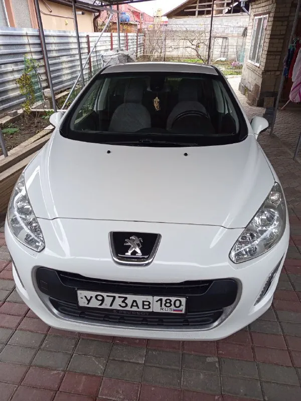 Продам peugeot 308, в хорошем состоянии. 2013 год, мотор 1.6 механическая коробка. По кузову без гнили рыжиков. Есть нюанс один по порогу на фото будет видно. Остальное по кузову в идеале. С коробкой тоже в отлично состоянии. Машинка ухоженная.
Все вопросы по телефону
+79497531147
Цена 660 000₽
📲 Tg: @antoch_artur
📞 Звоните: +7(949)7531147 - фотография - 1