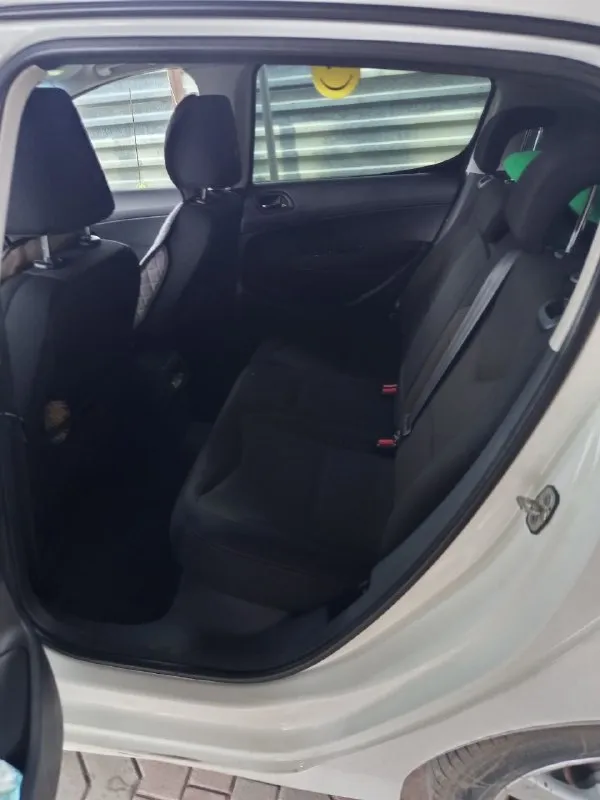 Продам peugeot 308, в хорошем состоянии. 2013 год, мотор 1.6 механическая коробка. По кузову без гнили рыжиков. Есть нюанс один по порогу на фото будет видно. Остальное по кузову в идеале. С коробкой тоже в отлично состоянии. Машинка ухоженная.
Все вопросы по телефону
+79497531147
Цена 660 000₽
📲 Tg: @antoch_artur
📞 Звоните: +7(949)7531147 - фотография - 6