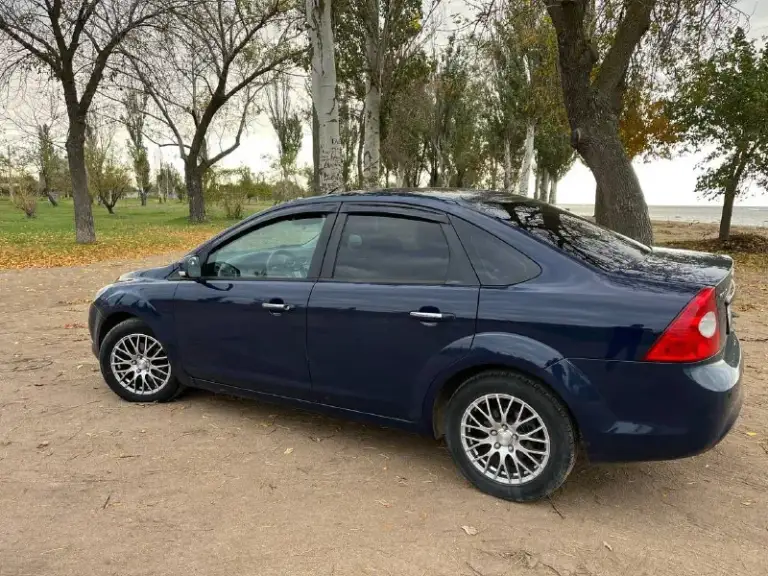Продам ford фокус 2 рестайлинг
Двигатель: 2.0
Год выпуска: 2010
Коробка: автомат
Пробег: 230 000км.
Город: мариуполь
Тел:+7 949 811-73-18
Цена: 680 000руб.
Продам ford фокус в отличном состоянии на надёжном 2-х литровом двигателе на классическом автомате. Птс оригинал два ключа. Двигатель коробка работают идеально. Все обслужено, масла фильтра все поменяно, заказ наряды имеются. Кузов в очень хорошем состоянии для своих лет. Подвеска мячик нигде ничего не стучит не гремит. Климат контроль 2-х зонный заправлен работает. Датчик дождя датчик света подогрев лобового подогрев сидений парктроники все работает. Все стекла завод кроме лобового(лобовое с полным обогревом). Машина не требует ни каких вложений. Отчет, дополнительные фото и видео по запросу. Торг у капота автомобиля.
📲 Tg: геннадий
📞 Звоните: +7(949)8117318 - фотография - 3