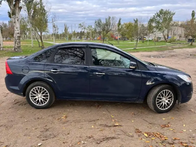 Продам ford фокус 2 рестайлинг
Двигатель: 2.0
Год выпуска: 2010
Коробка: автомат
Пробег: 230 000км.
Город: мариуполь
Тел:+7 949 811-73-18
Цена: 680 000руб.
Продам ford фокус в отличном состоянии на надёжном 2-х литровом двигателе на классическом автомате. Птс оригинал два ключа. Двигатель коробка работают идеально. Все обслужено, масла фильтра все поменяно, заказ наряды имеются. Кузов в очень хорошем состоянии для своих лет. Подвеска мячик нигде ничего не стучит не гремит. Климат контроль 2-х зонный заправлен работает. Датчик дождя датчик света подогрев лобового подогрев сидений парктроники все работает. Все стекла завод кроме лобового(лобовое с полным обогревом). Машина не требует ни каких вложений. Отчет, дополнительные фото и видео по запросу. Торг у капота автомобиля.
📲 Tg: геннадий
📞 Звоните: +7(949)8117318 - фотография - 4