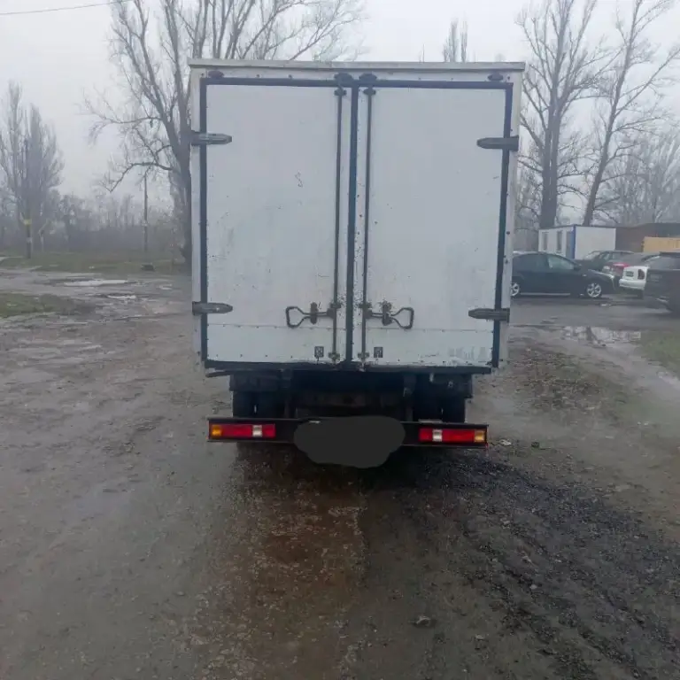 В продаже газель 3302. (бизнес) с гидроусилителем руля!
2013Гв.
Пробег 110 000км.
Газ/бензин. (вписан в птс)
В родной краске. Не гнилая. Рама целая. Не варилась.
Двигатель 2.9 только после капиталки!!!! По салону чистая и ухоженная!
Новая резина!
Новый пластиковый капот!
Новый аккумулятор!
Также заменены шкворня!
На данный момент не требует никаких вложений. Документы в порядке. Юридически чистая. Автомобиль в донецке (кировский район) цена 920 000р. Торг возле автомобиля. +79491452569 вадим. - фотография - 2