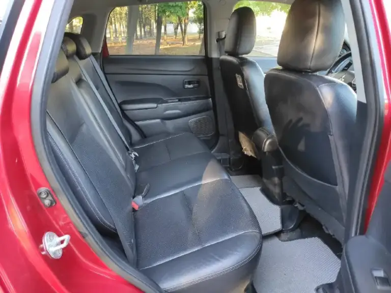 Продам mitsubishi asx, 2010год, мотор 1.8, акпп, пробег 194000км, передний привод, хорошая комплектация на коже, климат контроль, обогрев сидений, мультируль и т. Д. 2 ключа, сервисные книги, 2 хозяина! Машина обслужена в хорошем состоянии! Цена 1.150.000руб. Торг. +79494015152
📞 Звоните: +7(949)4015152 - фотография - 6