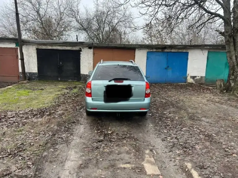 Продам chevrolet lacetti автомобиль в хорошем состоянии 2011 год 72 000 пробега автомобиль всю жизнь одни руках полная комплектация кондиционер абс антизанос гидроусилитель руля мультируль обогрев стёкл электрорегулировка зеркал все что нужно для комфортной езды автомобиль гаражного хранения стоит газ евро четыре итальянский два комплекта резины на дисках объем двигателя 1.6 16 клапанный в авто установлен бортовой компьютер стоит дорогой android планшет со всеми функциями камера заднего вида парктроники один хозяин с автосалона звоните в любое время +79490770583
📞 Звоните: +7(949)0770583 - фотография - 2